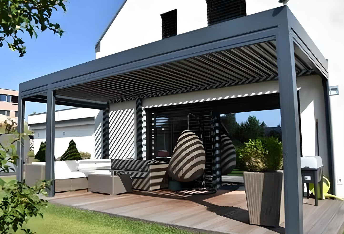 Sun Shady Aluminum Pergola