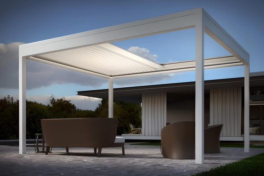Retractable Roof Open Air Pergola