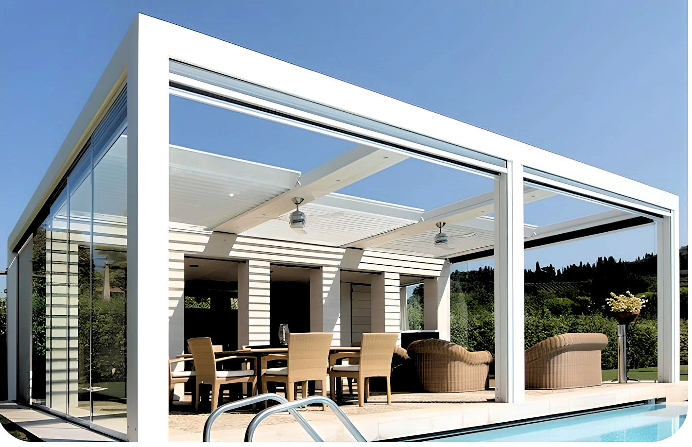 Retractable Roof Pergola w/Glass Walls